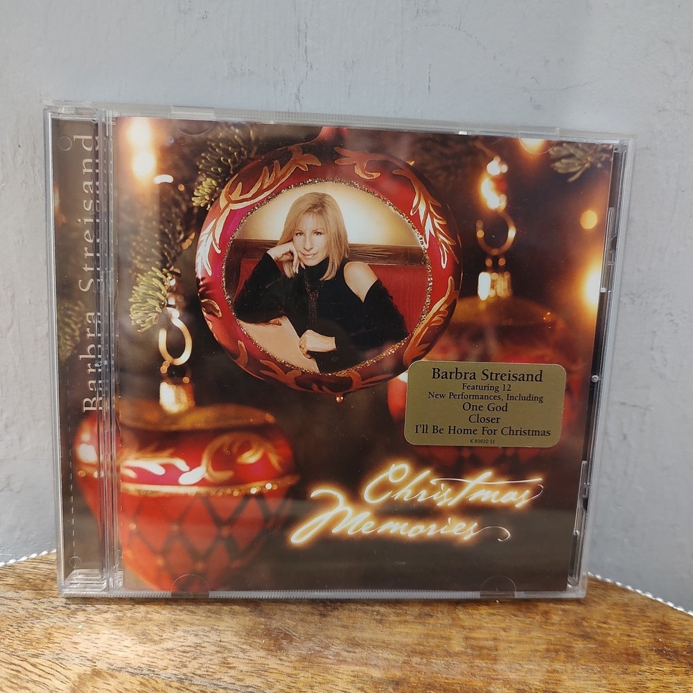 Christmas Memories - Audio CD By Barbra Streisand - VERY GOOD
